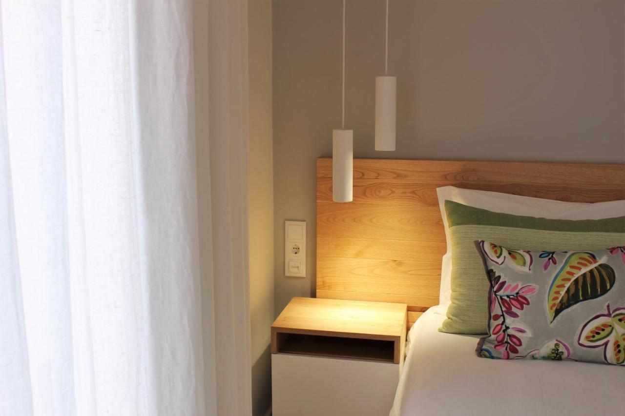 פארו Cardeal Suites & Apartments מראה חיצוני תמונה