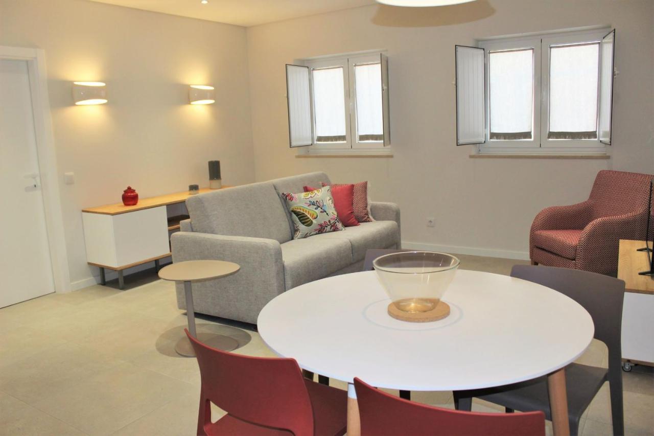פארו Cardeal Suites & Apartments מראה חיצוני תמונה
